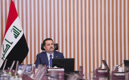 السوداني يوجه بإحالة عقود فساد الأرصفة النفطية إلى هيئة النزاهة