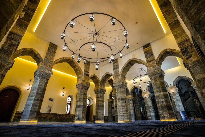 السوداني يفتتح الجامع النوري ومنارته الحدباء بعد إعادة إعمارهما