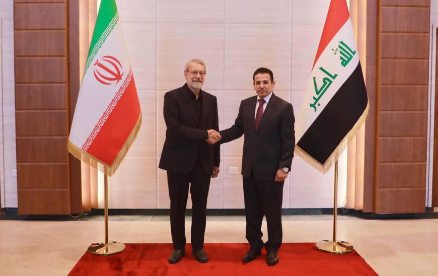 الأعرجي ولاريجاني يؤكدان على منع أي محاولات تسلل لمجموعات إرهابية بين البلدين