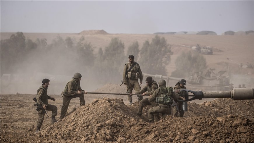 جيش الاحتلال يصيب فلسطينيا بالرصاص ويقصف أنحاء متفرقة بغزة